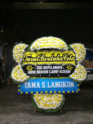 Papan Bunga Duka di Matuari
